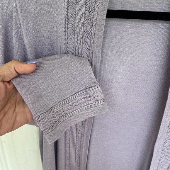 Chico’s women’s Open Front lightweight 100% Silk Knit Cardigan Lavender small - Picture 4 of 5
